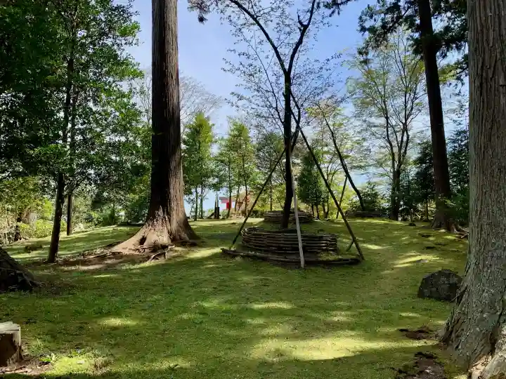 志波彦神社・鹽竈神社の{uncategorized: "未分類", other: "その他", undefined: "問題あり", building: "その他建物", grave: "お墓", sacred_gate: "鳥居", guardian: "狛犬", statue: "像", buddha: "仏像", history: "歴史", nature: "自然", garden: "庭園", animal: "動物", pagoda: "塔", temizu: "手水舎", mountain_gate: "山門・神門", sanctuary: "本殿・本堂", subordinate: "末社・摂社", art: "芸術", scenery: "景色", jizo: "地蔵", ema: "絵馬", goshuin: "御朱印", omikuji: "おみくじ", items: "授与品その他", amulet: "お守り", goshuincho: "御朱印帳", eats: "食事", festival: "お祭り", votive_dance: "神楽", shichigosan: "七五三参", wedding: "結婚式", experience: "体験その他", initially: "初詣", around: "周辺", anti_infection: "感染症対策"}