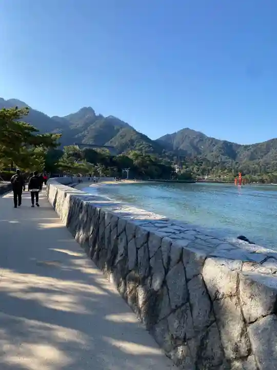 厳島神社(広島県)