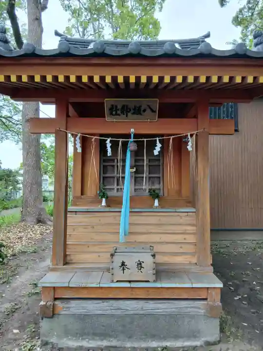 飯香岡八幡宮の{uncategorized: "未分類", other: "その他", undefined: "問題あり", building: "その他建物", grave: "お墓", sacred_gate: "鳥居", guardian: "狛犬", statue: "像", buddha: "仏像", history: "歴史", nature: "自然", garden: "庭園", animal: "動物", pagoda: "塔", temizu: "手水舎", mountain_gate: "山門・神門", sanctuary: "本殿・本堂", subordinate: "末社・摂社", art: "芸術", scenery: "景色", jizo: "地蔵", ema: "絵馬", goshuin: "御朱印", omikuji: "おみくじ", items: "授与品その他", amulet: "お守り", goshuincho: "御朱印帳", eats: "食事", festival: "お祭り", votive_dance: "神楽", shichigosan: "七五三参", wedding: "結婚式", experience: "体験その他", initially: "初詣", around: "周辺", anti_infection: "感染症対策"}