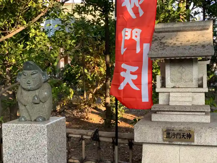 亀ケ池八幡宮の末社・摂社