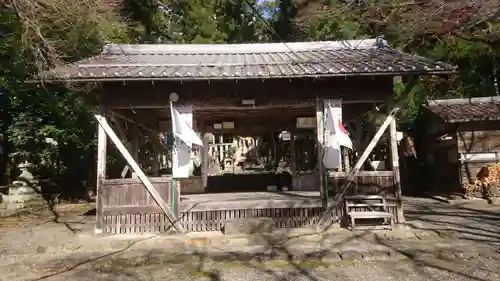 天鷹神社の本殿