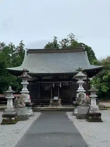 近津神社の本殿・本堂