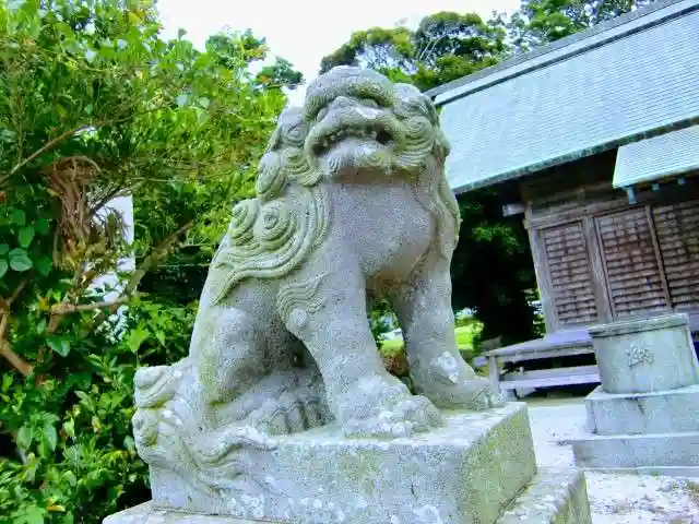 莫越山神社の狛犬