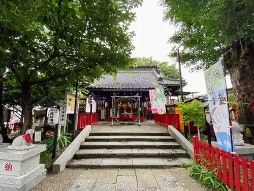 鴻神社の本殿・本堂