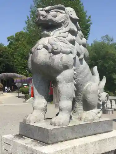 足利織姫神社の狛犬