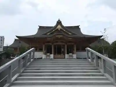 富知六所浅間神社の本殿・本堂