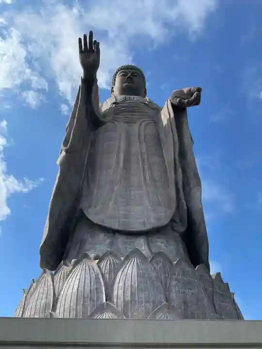 東本願寺本廟 牛久浄苑(牛久大仏)(茨城県)
