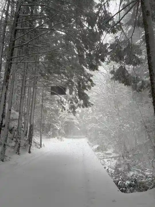 山賊魂稲成神社の{uncategorized: "未分類", other: "その他", undefined: "問題あり", building: "その他建物", grave: "お墓", sacred_gate: "鳥居", guardian: "狛犬", statue: "像", buddha: "仏像", history: "歴史", nature: "自然", garden: "庭園", animal: "動物", pagoda: "塔", temizu: "手水舎", mountain_gate: "山門・神門", sanctuary: "本殿・本堂", subordinate: "末社・摂社", art: "芸術", scenery: "景色", jizo: "地蔵", ema: "絵馬", goshuin: "御朱印", omikuji: "おみくじ", items: "授与品その他", amulet: "お守り", goshuincho: "御朱印帳", eats: "食事", festival: "お祭り", votive_dance: "神楽", shichigosan: "七五三参", wedding: "結婚式", experience: "体験その他", initially: "初詣", around: "周辺", anti_infection: "感染症対策"}