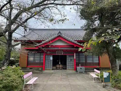 弘行寺の本殿・本堂