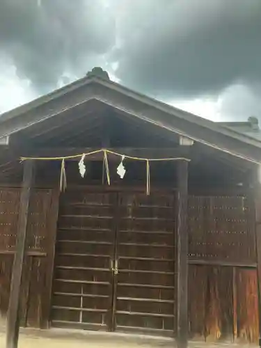 大内神社の本殿