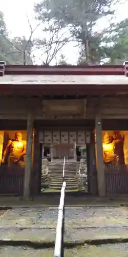 金勝寺の山門・神門