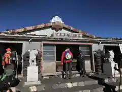 富士山頂上久須志神社の本殿