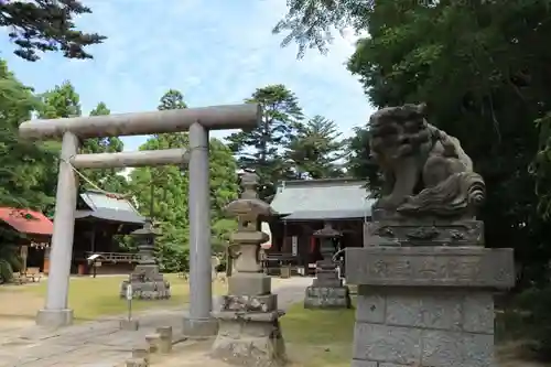 三春大神宮の鳥居