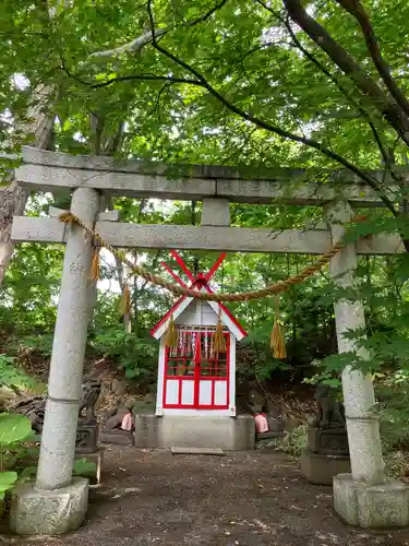 小樽稲荷神社の末社・摂社
