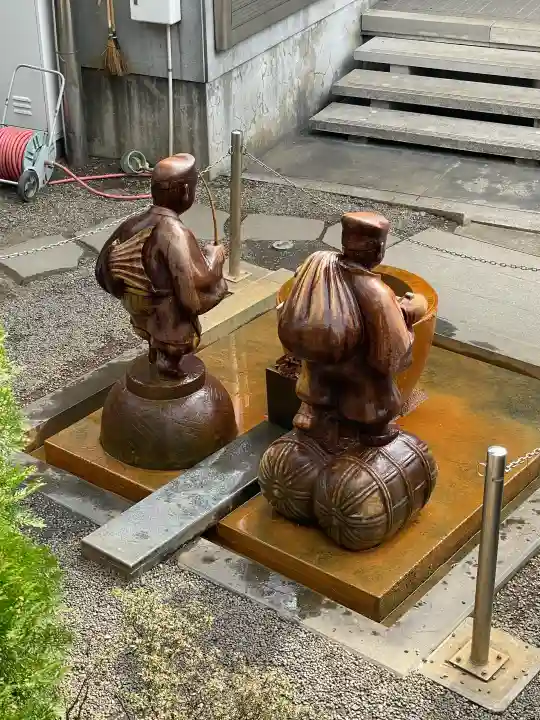 亀戸 香取神社の{uncategorized: "未分類", other: "その他", undefined: "問題あり", building: "その他建物", grave: "お墓", sacred_gate: "鳥居", guardian: "狛犬", statue: "像", buddha: "仏像", history: "歴史", nature: "自然", garden: "庭園", animal: "動物", pagoda: "塔", temizu: "手水舎", mountain_gate: "山門・神門", sanctuary: "本殿・本堂", subordinate: "末社・摂社", art: "芸術", scenery: "景色", jizo: "地蔵", ema: "絵馬", goshuin: "御朱印", omikuji: "おみくじ", items: "授与品その他", amulet: "お守り", goshuincho: "御朱印帳", eats: "食事", festival: "お祭り", votive_dance: "神楽", shichigosan: "七五三参", wedding: "結婚式", experience: "体験その他", initially: "初詣", around: "周辺", anti_infection: "感染症対策"}