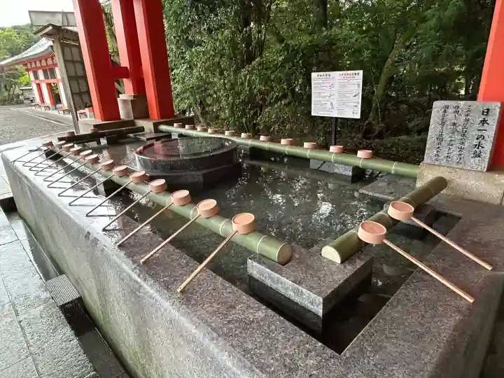 宇佐神宮の{uncategorized: "未分類", other: "その他", undefined: "問題あり", building: "その他建物", grave: "お墓", sacred_gate: "鳥居", guardian: "狛犬", statue: "像", buddha: "仏像", history: "歴史", nature: "自然", garden: "庭園", animal: "動物", pagoda: "塔", temizu: "手水舎", mountain_gate: "山門・神門", sanctuary: "本殿・本堂", subordinate: "末社・摂社", art: "芸術", scenery: "景色", jizo: "地蔵", ema: "絵馬", goshuin: "御朱印", omikuji: "おみくじ", items: "授与品その他", amulet: "お守り", goshuincho: "御朱印帳", eats: "食事", festival: "お祭り", votive_dance: "神楽", shichigosan: "七五三参", wedding: "結婚式", experience: "体験その他", initially: "初詣", around: "周辺", anti_infection: "感染症対策"}