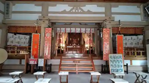 鷹栖神社の本殿