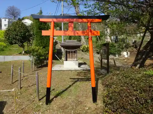 医王寺薬師堂(恩田薬師堂)の末社・摂社