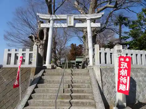 若宮八幡宮の鳥居