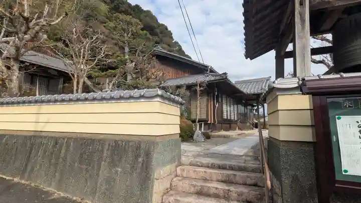 本安寺(滋賀県)