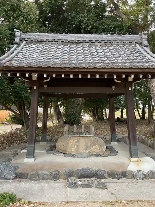高田波蘇伎神社の手水舎