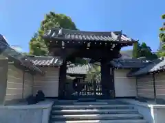 正法寺の山門