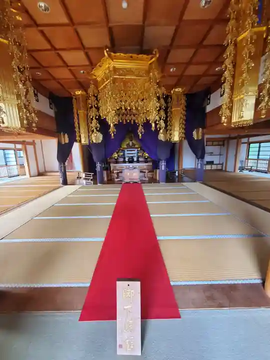 明言寺(石打こぶ観音)の本殿・本堂