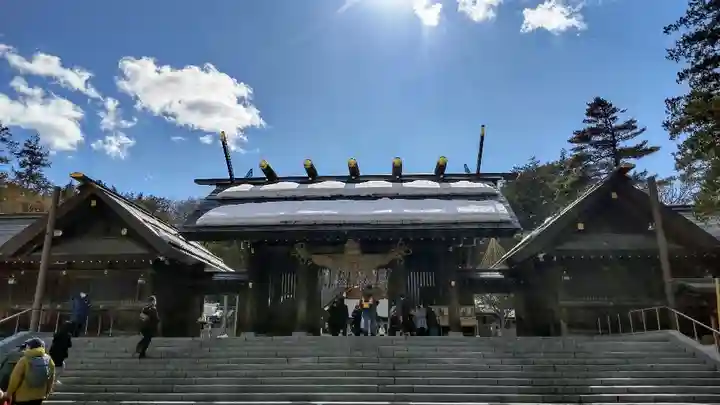 北海道神宮の山門・神門