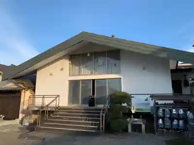 西方寺の本殿・本堂