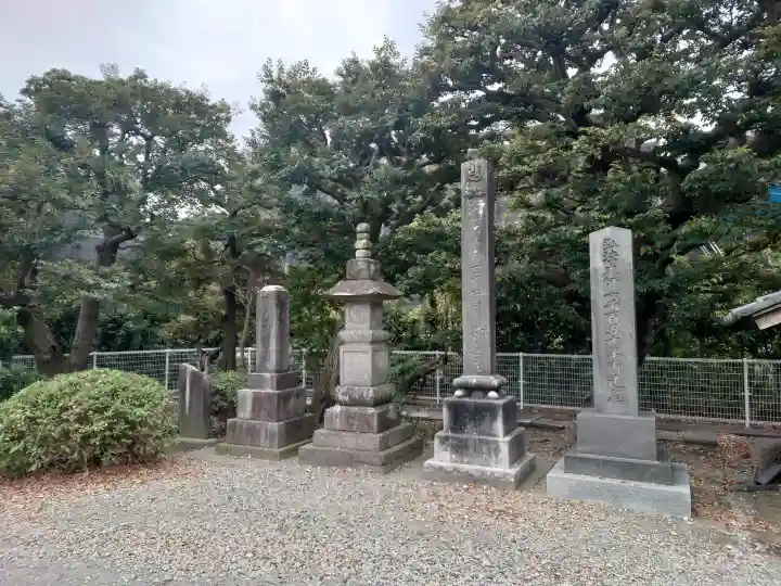 真勝院の{uncategorized: "未分類", other: "その他", undefined: "問題あり", building: "その他建物", grave: "お墓", sacred_gate: "鳥居", guardian: "狛犬", statue: "像", buddha: "仏像", history: "歴史", nature: "自然", garden: "庭園", animal: "動物", pagoda: "塔", temizu: "手水舎", mountain_gate: "山門・神門", sanctuary: "本殿・本堂", subordinate: "末社・摂社", art: "芸術", scenery: "景色", jizo: "地蔵", ema: "絵馬", goshuin: "御朱印", omikuji: "おみくじ", items: "授与品その他", amulet: "お守り", goshuincho: "御朱印帳", eats: "食事", festival: "お祭り", votive_dance: "神楽", shichigosan: "七五三参", wedding: "結婚式", experience: "体験その他", initially: "初詣", around: "周辺", anti_infection: "感染症対策"}