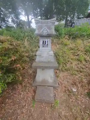 女浅間神社の末社・摂社