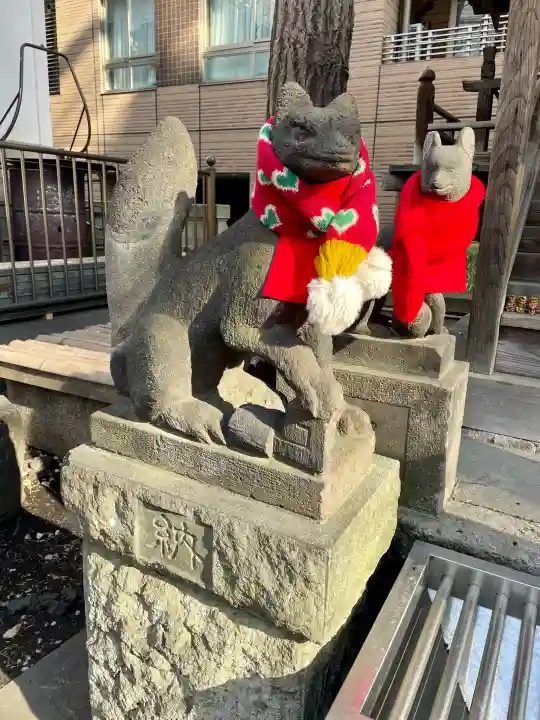 銀杏八幡宮の{uncategorized: "未分類", other: "その他", undefined: "問題あり", building: "その他建物", grave: "お墓", sacred_gate: "鳥居", guardian: "狛犬", statue: "像", buddha: "仏像", history: "歴史", nature: "自然", garden: "庭園", animal: "動物", pagoda: "塔", temizu: "手水舎", mountain_gate: "山門・神門", sanctuary: "本殿・本堂", subordinate: "末社・摂社", art: "芸術", scenery: "景色", jizo: "地蔵", ema: "絵馬", goshuin: "御朱印", omikuji: "おみくじ", items: "授与品その他", amulet: "お守り", goshuincho: "御朱印帳", eats: "食事", festival: "お祭り", votive_dance: "神楽", shichigosan: "七五三参", wedding: "結婚式", experience: "体験その他", initially: "初詣", around: "周辺", anti_infection: "感染症対策"}