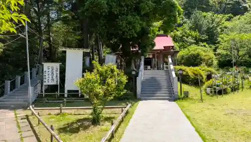 思金神社の{uncategorized: "未分類", other: "その他", undefined: "問題あり", building: "その他建物", grave: "お墓", sacred_gate: "鳥居", guardian: "狛犬", statue: "像", buddha: "仏像", history: "歴史", nature: "自然", garden: "庭園", animal: "動物", pagoda: "塔", temizu: "手水舎", mountain_gate: "山門・神門", sanctuary: "本殿・本堂", subordinate: "末社・摂社", art: "芸術", scenery: "景色", jizo: "地蔵", ema: "絵馬", goshuin: "御朱印", omikuji: "おみくじ", items: "授与品その他", amulet: "お守り", goshuincho: "御朱印帳", eats: "食事", festival: "お祭り", votive_dance: "神楽", shichigosan: "七五三参", wedding: "結婚式", experience: "体験その他", initially: "初詣", around: "周辺", anti_infection: "感染症対策"}