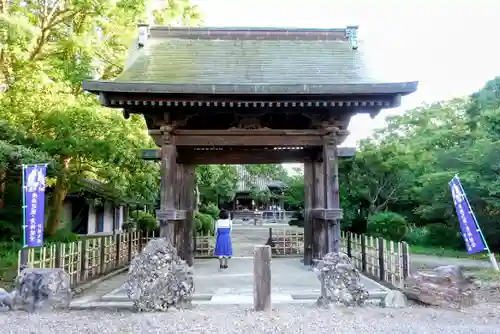 大御堂寺（野間大坊）の山門