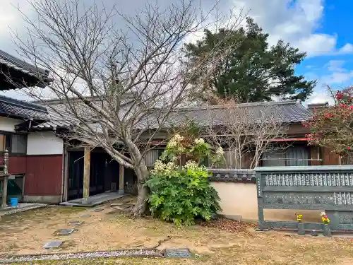 笑山寺の建物その他