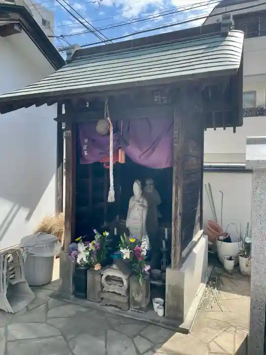 宗興寺の{uncategorized: "未分類", other: "その他", undefined: "問題あり", building: "その他建物", grave: "お墓", sacred_gate: "鳥居", guardian: "狛犬", statue: "像", buddha: "仏像", history: "歴史", nature: "自然", garden: "庭園", animal: "動物", pagoda: "塔", temizu: "手水舎", mountain_gate: "山門・神門", sanctuary: "本殿・本堂", subordinate: "末社・摂社", art: "芸術", scenery: "景色", jizo: "地蔵", ema: "絵馬", goshuin: "御朱印", omikuji: "おみくじ", items: "授与品その他", amulet: "お守り", goshuincho: "御朱印帳", eats: "食事", festival: "お祭り", votive_dance: "神楽", shichigosan: "七五三参", wedding: "結婚式", experience: "体験その他", initially: "初詣", around: "周辺", anti_infection: "感染症対策"}