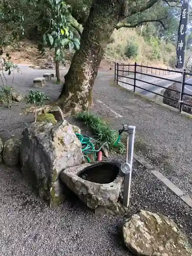 蛭児神社の手水舎