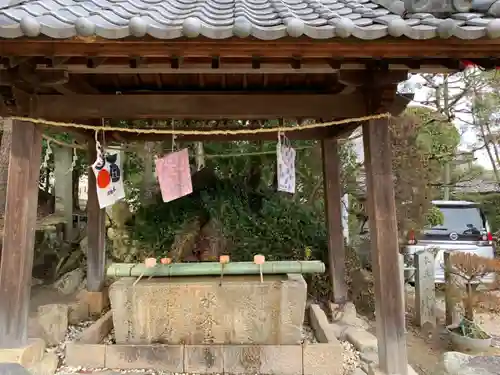 美具久留御魂神社の手水舎