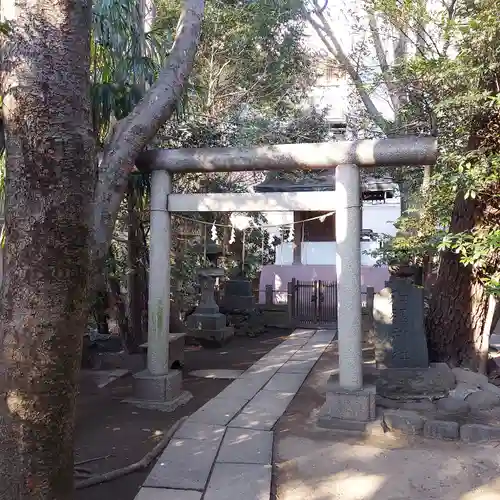 小岩神社の鳥居