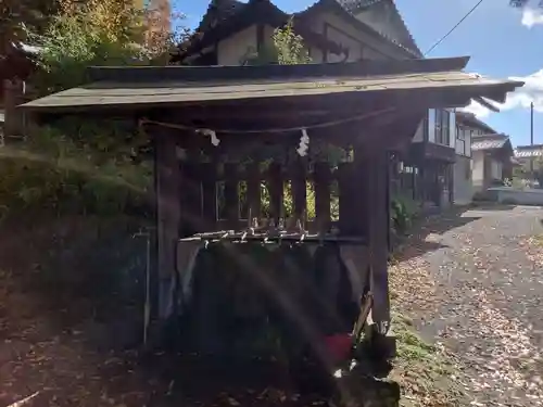 山家神社の手水舎