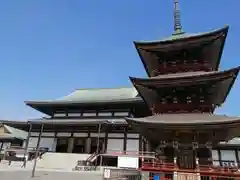 成田山新勝寺の建物その他