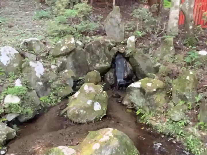 北畠神社の{uncategorized: "未分類", other: "その他", undefined: "問題あり", building: "その他建物", grave: "お墓", sacred_gate: "鳥居", guardian: "狛犬", statue: "像", buddha: "仏像", history: "歴史", nature: "自然", garden: "庭園", animal: "動物", pagoda: "塔", temizu: "手水舎", mountain_gate: "山門・神門", sanctuary: "本殿・本堂", subordinate: "末社・摂社", art: "芸術", scenery: "景色", jizo: "地蔵", ema: "絵馬", goshuin: "御朱印", omikuji: "おみくじ", items: "授与品その他", amulet: "お守り", goshuincho: "御朱印帳", eats: "食事", festival: "お祭り", votive_dance: "神楽", shichigosan: "七五三参", wedding: "結婚式", experience: "体験その他", initially: "初詣", around: "周辺", anti_infection: "感染症対策"}