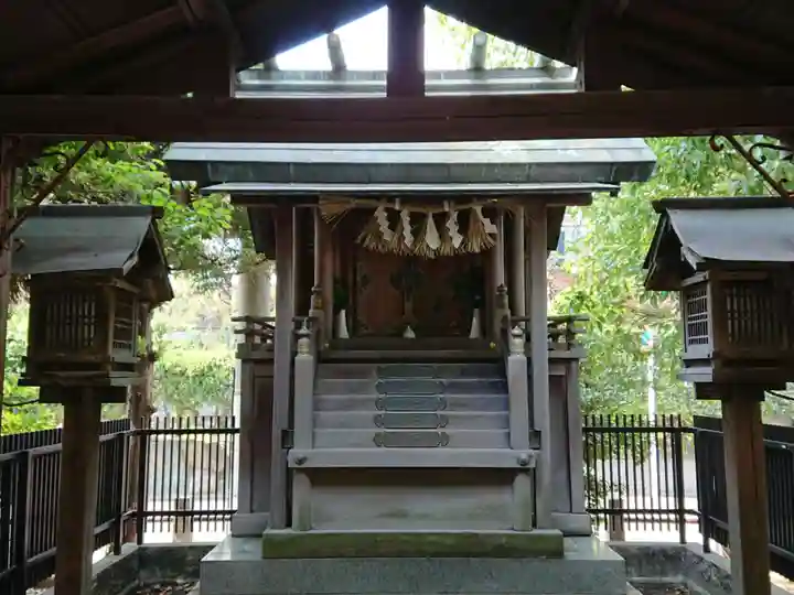 龍神社(川間町)の本殿・本堂