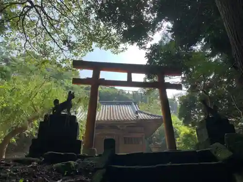 稲荷神社の鳥居