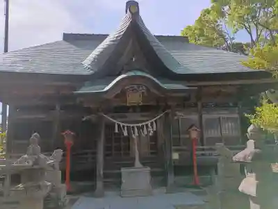 白幡八幡神社の{uncategorized: "未分類", other: "その他", undefined: "問題あり", building: "その他建物", grave: "お墓", sacred_gate: "鳥居", guardian: "狛犬", statue: "像", buddha: "仏像", history: "歴史", nature: "自然", garden: "庭園", animal: "動物", pagoda: "塔", temizu: "手水舎", mountain_gate: "山門・神門", sanctuary: "本殿・本堂", subordinate: "末社・摂社", art: "芸術", scenery: "景色", jizo: "地蔵", ema: "絵馬", goshuin: "御朱印", omikuji: "おみくじ", items: "授与品その他", amulet: "お守り", goshuincho: "御朱印帳", eats: "食事", festival: "お祭り", votive_dance: "神楽", shichigosan: "七五三参", wedding: "結婚式", experience: "体験その他", initially: "初詣", around: "周辺", anti_infection: "感染症対策"}