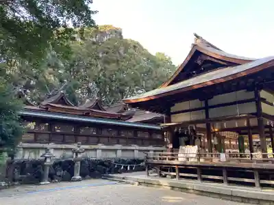 往馬坐伊古麻都比古神社の本殿・本堂