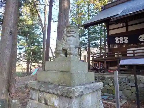 山家神社の狛犬