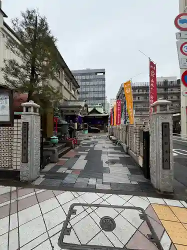 大安楽寺の{uncategorized: "未分類", other: "その他", undefined: "問題あり", building: "その他建物", grave: "お墓", sacred_gate: "鳥居", guardian: "狛犬", statue: "像", buddha: "仏像", history: "歴史", nature: "自然", garden: "庭園", animal: "動物", pagoda: "塔", temizu: "手水舎", mountain_gate: "山門・神門", sanctuary: "本殿・本堂", subordinate: "末社・摂社", art: "芸術", scenery: "景色", jizo: "地蔵", ema: "絵馬", goshuin: "御朱印", omikuji: "おみくじ", items: "授与品その他", amulet: "お守り", goshuincho: "御朱印帳", eats: "食事", festival: "お祭り", votive_dance: "神楽", shichigosan: "七五三参", wedding: "結婚式", experience: "体験その他", initially: "初詣", around: "周辺", anti_infection: "感染症対策"}