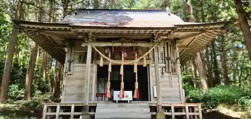 釣石神社の本殿