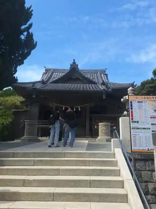 森戸大明神(森戸神社)の{uncategorized: "未分類", other: "その他", undefined: "問題あり", building: "その他建物", grave: "お墓", sacred_gate: "鳥居", guardian: "狛犬", statue: "像", buddha: "仏像", history: "歴史", nature: "自然", garden: "庭園", animal: "動物", pagoda: "塔", temizu: "手水舎", mountain_gate: "山門・神門", sanctuary: "本殿・本堂", subordinate: "末社・摂社", art: "芸術", scenery: "景色", jizo: "地蔵", ema: "絵馬", goshuin: "御朱印", omikuji: "おみくじ", items: "授与品その他", amulet: "お守り", goshuincho: "御朱印帳", eats: "食事", festival: "お祭り", votive_dance: "神楽", shichigosan: "七五三参", wedding: "結婚式", experience: "体験その他", initially: "初詣", around: "周辺", anti_infection: "感染症対策"}